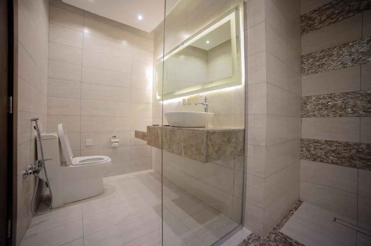 มูเทียรา โฮเต็ล - ลา วาล มอลล์ Hotel ริยาดห์ ภายนอก รูปภาพ